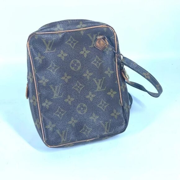 LOUIS VUITTON M3552 Monogram Danube old model Pochette Crossbody Shoulder Bag - Picture 4 of 16